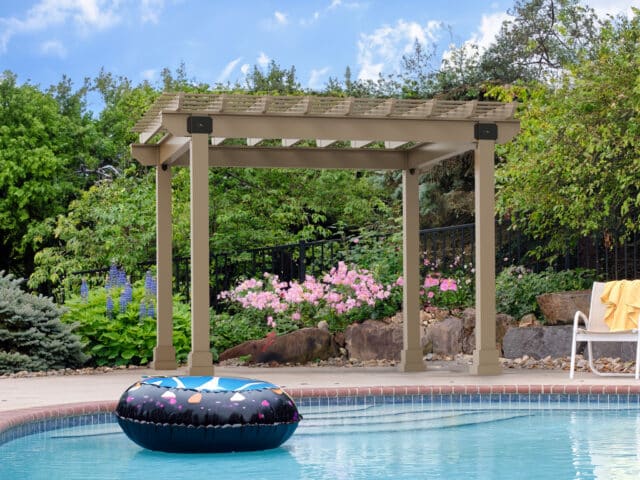 10x10-Clay-Vinyl-Hollander_Pool-Scene-ai.jpg-640x480