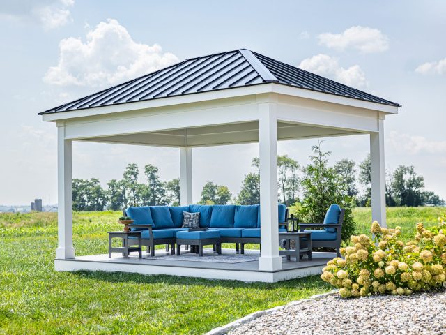 Bellavue-Vinyl-Pavilion-640x480